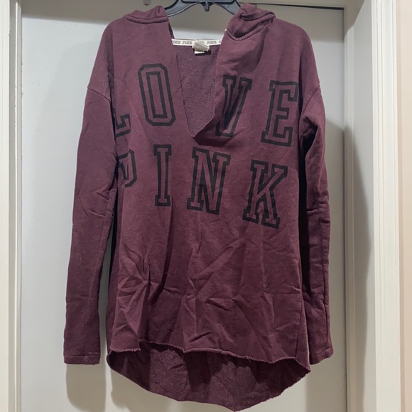 Pink "Love Pink" sweatshirt. Size M. - Picture 1 of 1